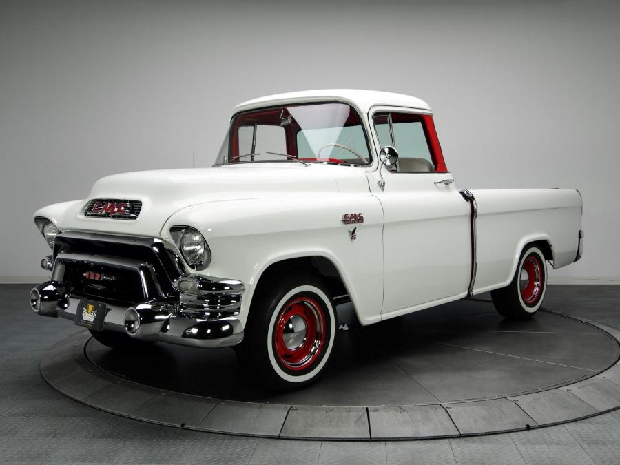  GMC S-100 Suburban Pickup 1955 года  (фото 1 из 9)